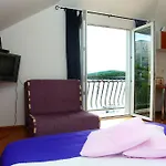 Denoble קורצולה